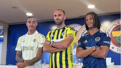 Fenerbahçe, dünya çapında ses getiren yeni transferleri Mason Greenwood, Nathan