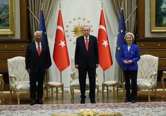 Arab News: Ankara NATO zirvesi ve Hürmüz'ün yükselen stratejik önemi Arab News: Ankara NATO zirvesi ve Hürmüz'ün yükselen stratejik önemi