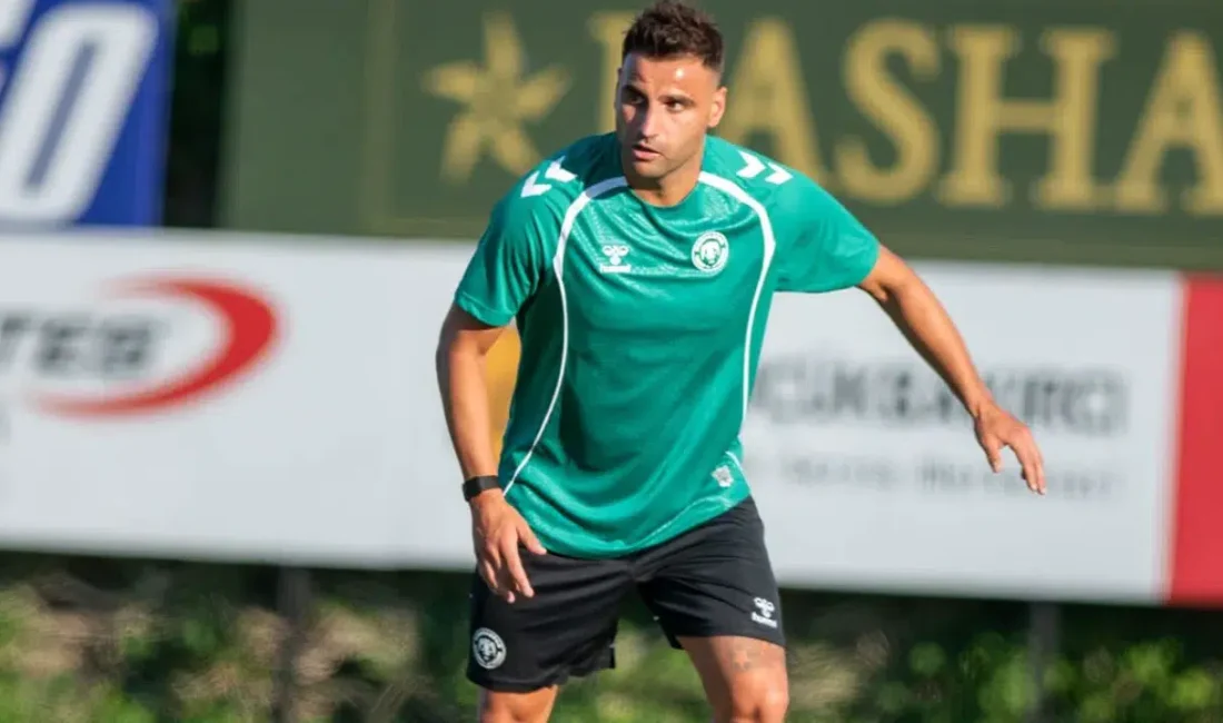 Trendyol Süper Lig ekiplerinden Konyaspor, 2026-2027 sezonunun ilk antrenmanını gerçekleştirerek