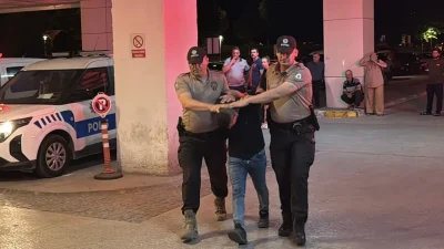 Edirne’de gece saatlerinde devriye gezen bekçilerin dikkati sayesinde durdurulan şüpheli