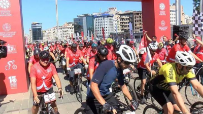 İstanbul’da 15 Temmuz hain darbe girişiminin 10. yılı kapsamında düzenlenen