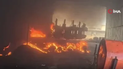 Diyarbakır’da faaliyet gösteren bir AR-GE dönüşüm fabrikasında aniden yükselen alevler