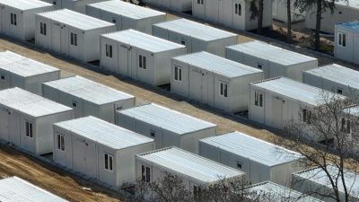 Hatay’da bazı konteyner kentlerin kapatılacağı ve vatandaşların dışarı çıkarıldığı iddiaları