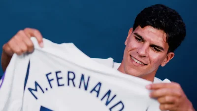 İngiltere Premier Lig’de transfer piyasasını altüst eden dev bir anlaşma