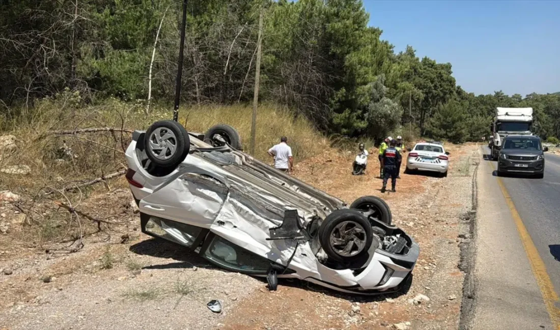 Muğla’nın Bodrum ilçesinde iki otomobilin çarpışması sonucu meydana gelen şiddetli