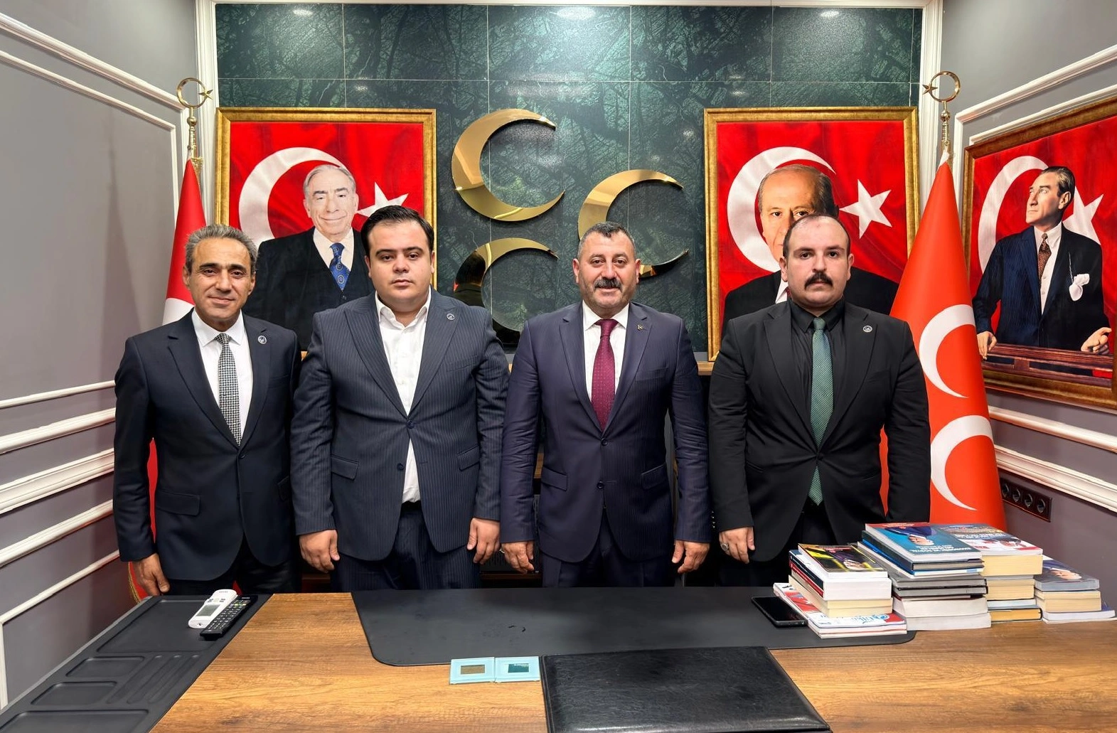 MHP Şanlıurfa'da Yeni Dönem: İl Başkanı Ecz. Osman Mutlu Göreve Hızlı Başladı MHP Şanlıurfa'da Yeni Dönem: İl Başkanı Ecz. Osman Mutlu Göreve Hızlı Başladı