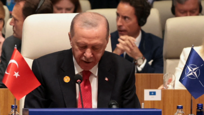 Ankara’da düzenlenen tarihi NATO Zirvesi’nde son derece kritik açıklamalarda bulunan