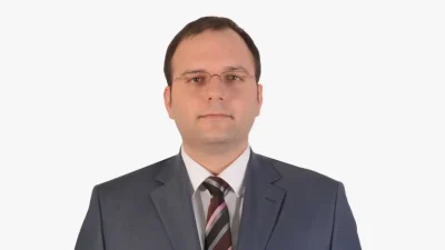 İstanbul Fatih’te İETT otobüsü ile ambulansın çarpışması sonucu meydana gelen
