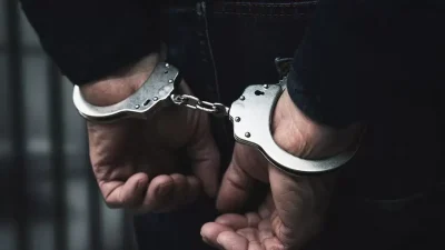 Uyuşturucu suçundan cezaevinde yatan oğlunu ziyaret etmek isteyen bir annenin
