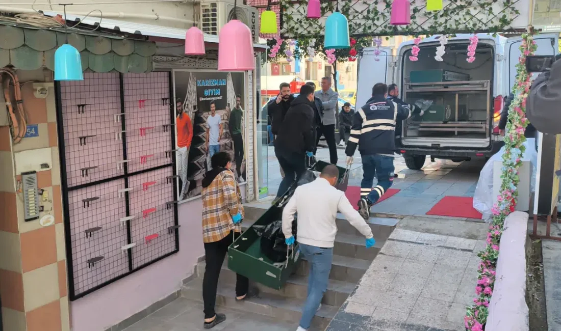 Antalya’da aralarındaki 2 bin 400 liralık alacak anlaşmazlığı nedeniyle Yakup