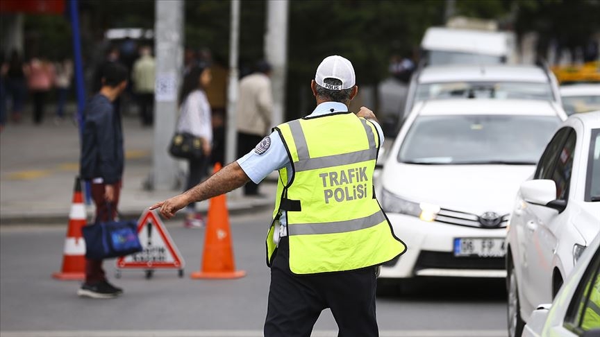 Trafik cezalarına karşı hukuk mücadelesi başlatan milyonlarca araç sahibini yakından