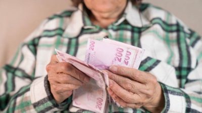 Milyonlarca emeklinin gözü kulağı bugün Türkiye Büyük Millet Meclisi’nden gelecek