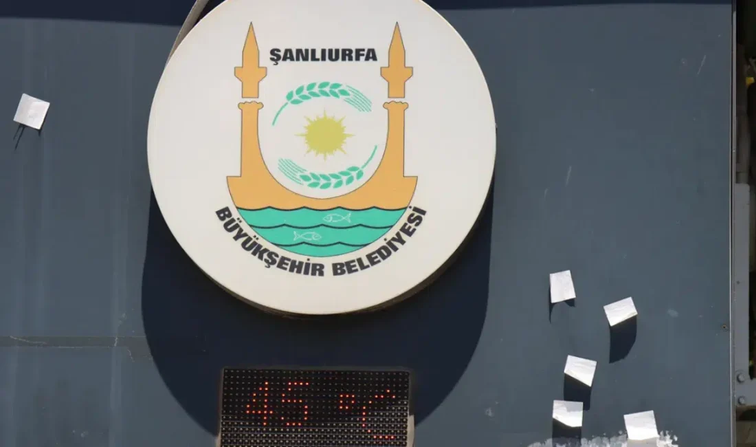 Şanlıurfa ve Gaziantep’te etkisini gösteren aşırı sıcaklar sosyal yaşamı adeta