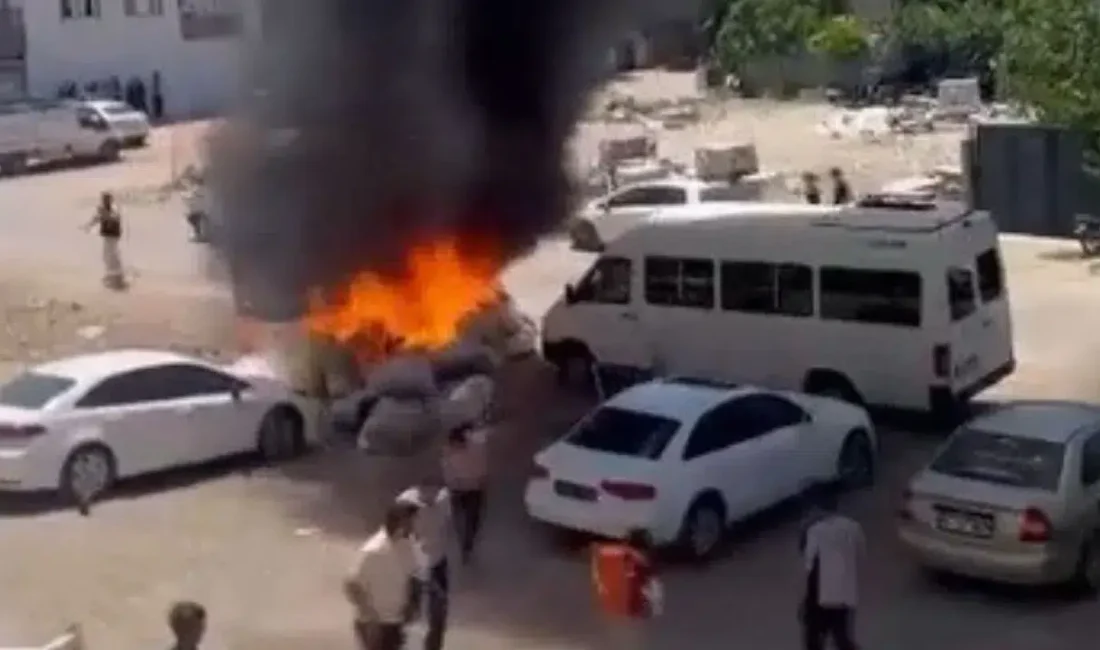 Adıyaman’ın Kahta ilçesinde iş merkezlerinin hemen önünde başlayan ve kısa